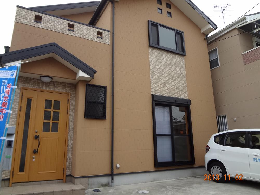 Local appearance photo