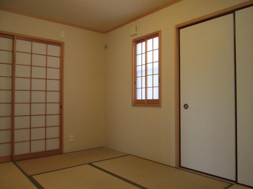Non-living room. I hope there is also a Japanese-style room. 
