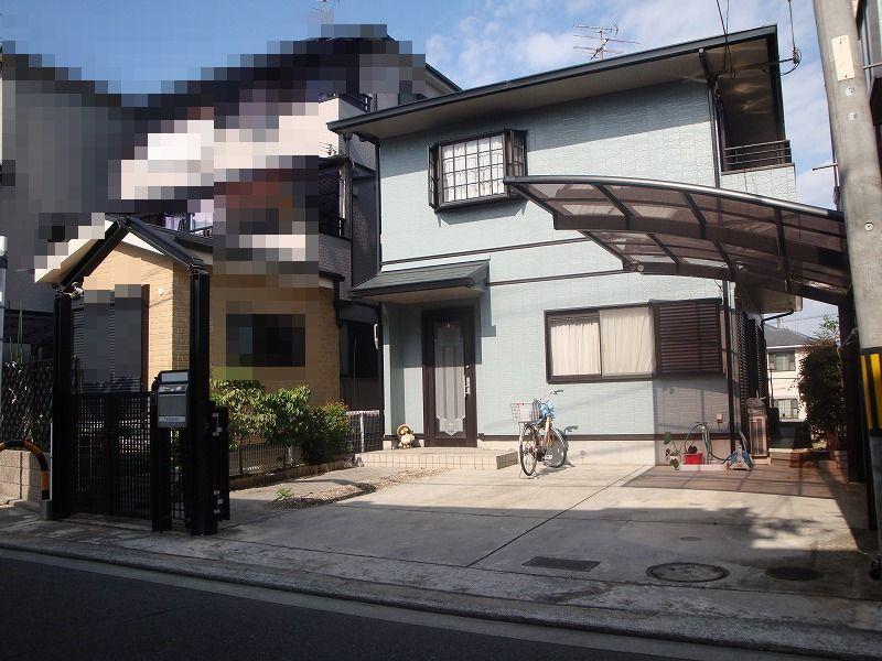 Local photos, including front road. Local (08 May 2013) Shooting