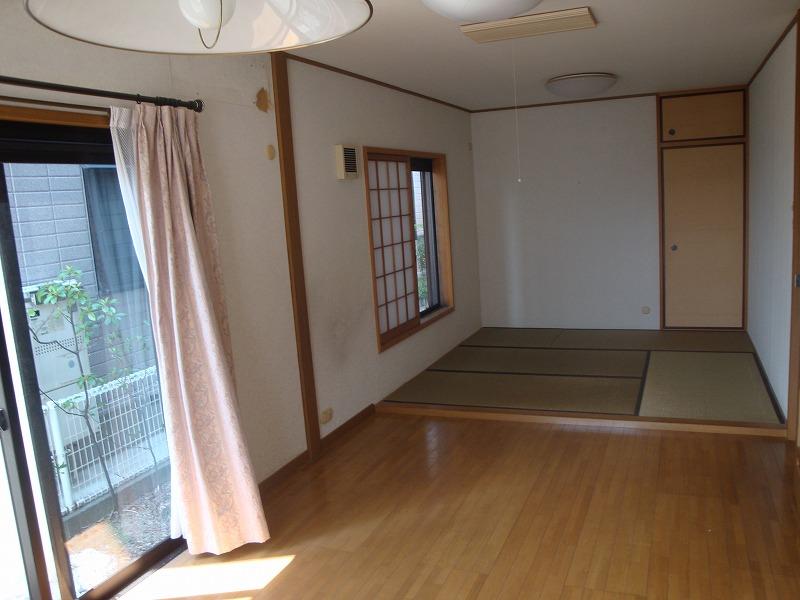 Living. Indoor (08 May 2013) Shooting