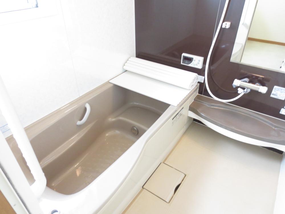 Bathroom. It is a loose put the bath of chic