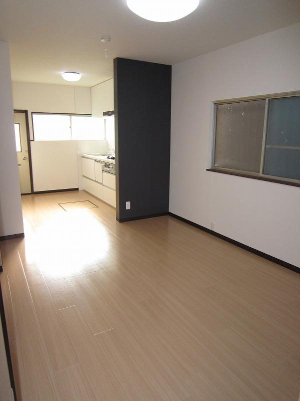 Living. Indoor (11 May 2013) Shooting