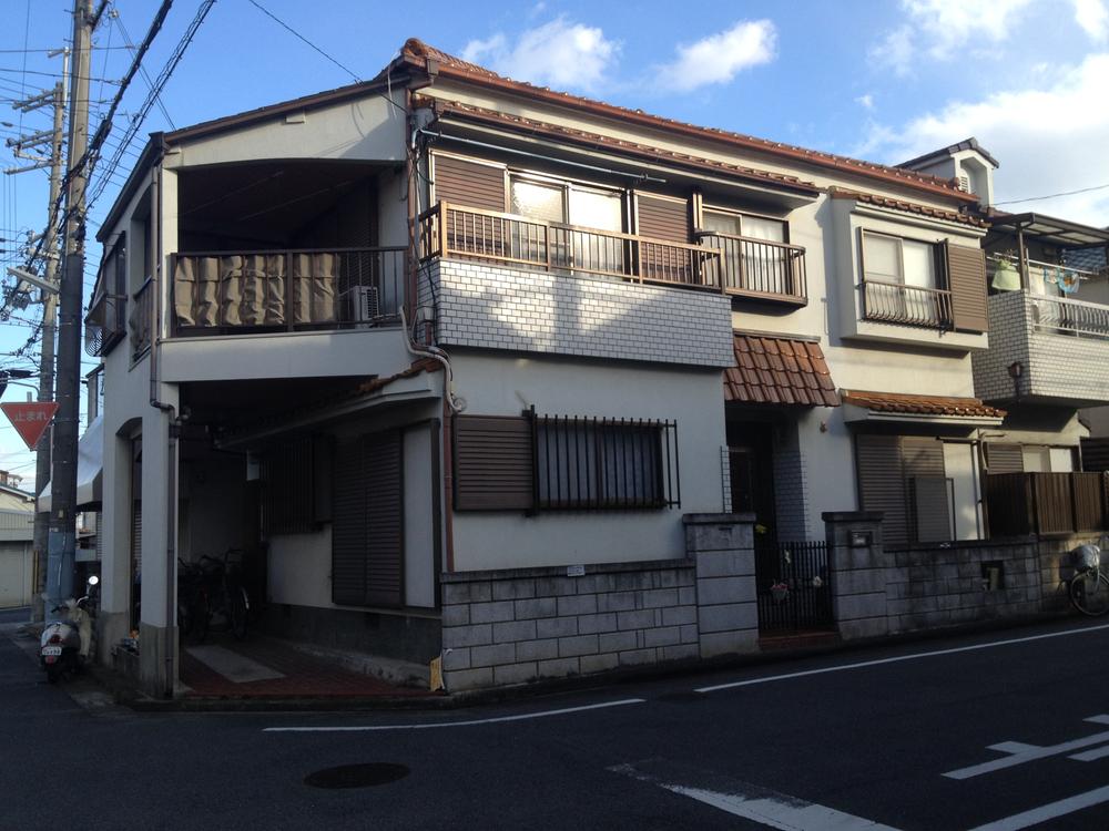 Local appearance photo. Local west appearance (December 2013) Shooting