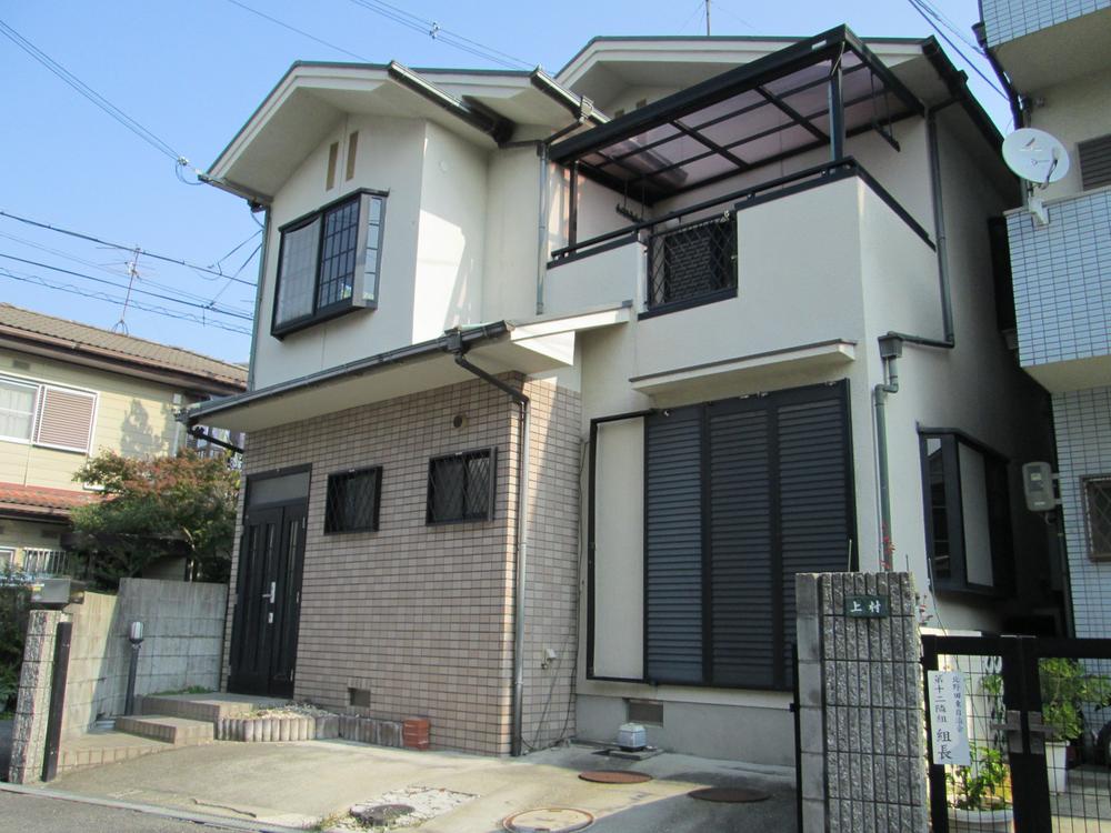 Local appearance photo