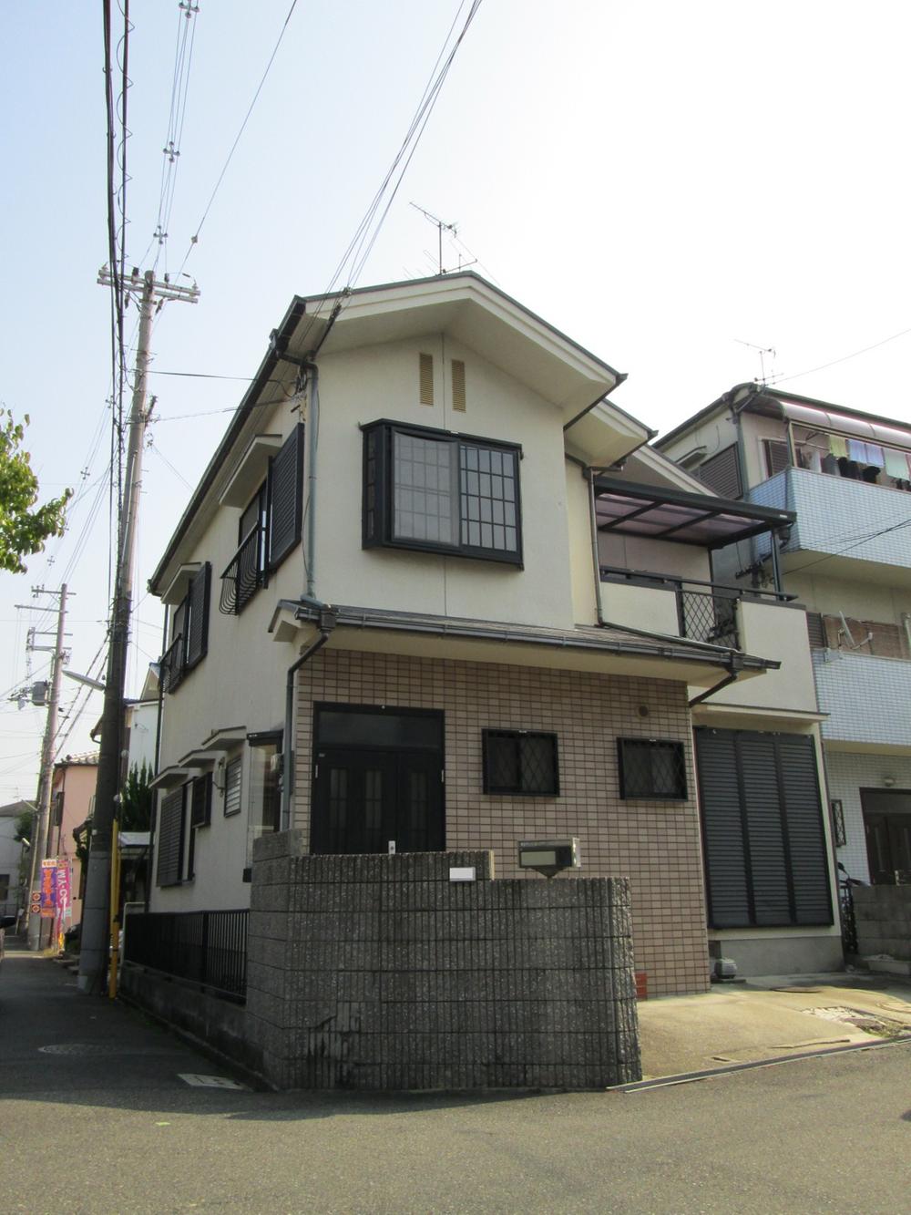 Local appearance photo