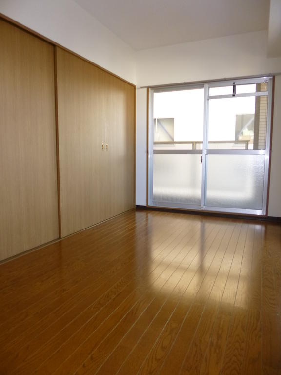 Other room space