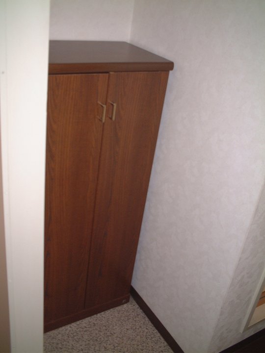 Entrance. Entrance shoes BOX