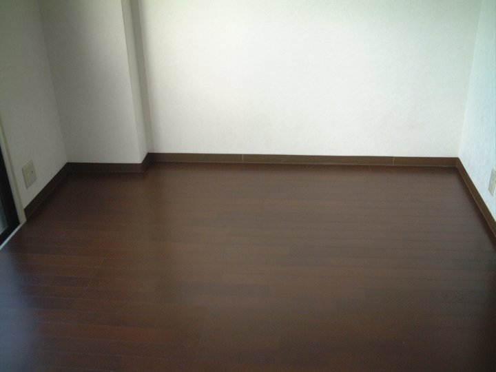 Living and room. Western-style 2