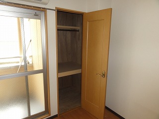 Receipt. Storage (closet)