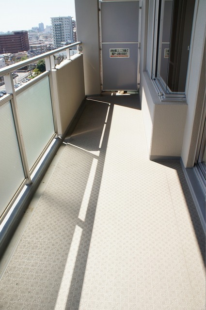 Balcony. Good per sun