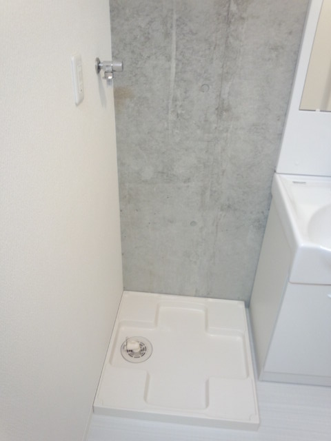 Other. Indoor laundry Storage