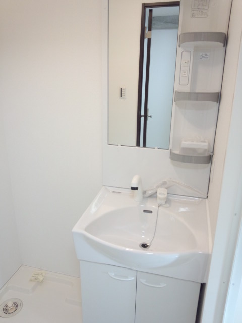 Other. Wash basin