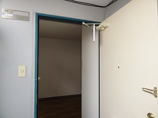 Entrance. Entrance ~ room