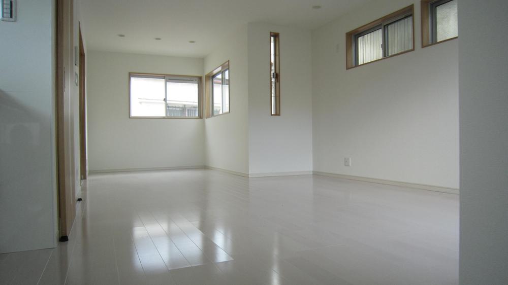 Living. 16,5 tatami space