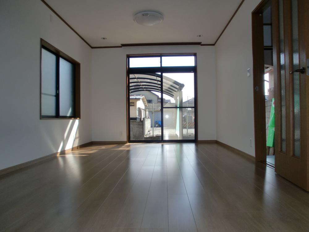 Living. Bright living plugging sunshine. 