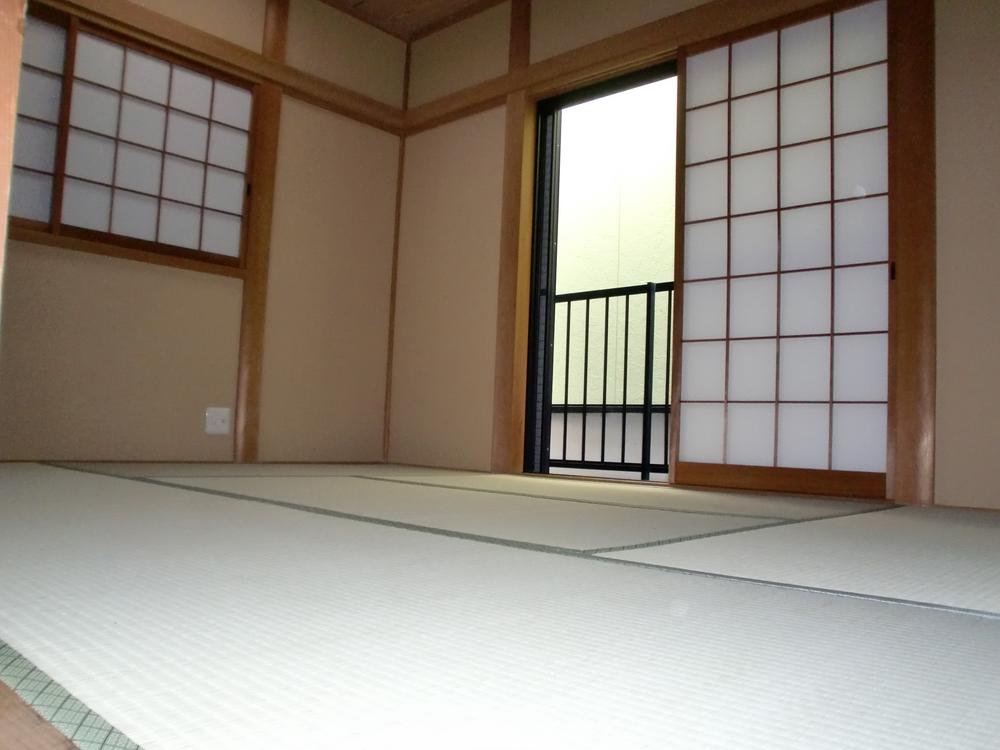 Non-living room. I hope there is also a Japanese-style room. 