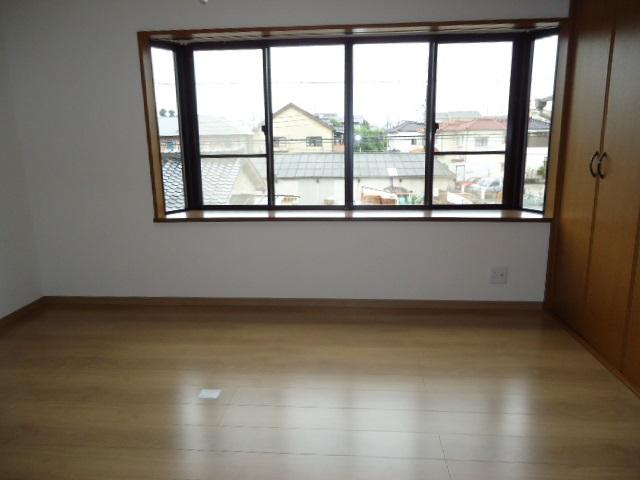 Non-living room. Room (August 2013) Shooting