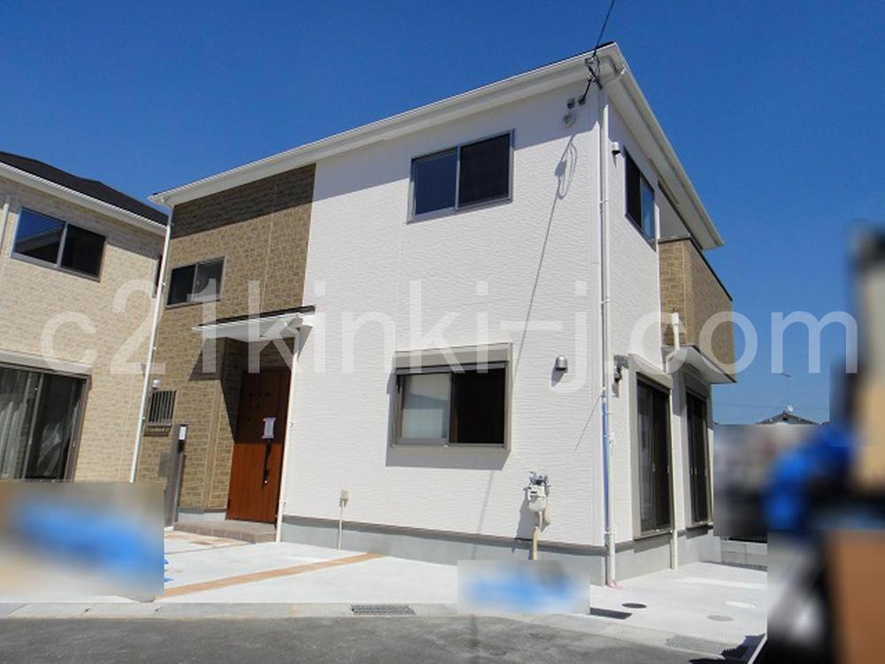 Same specifications photos (appearance). Same specifications photos (appearance) 10 years of peace of mind warranty! Parking 2 cars!