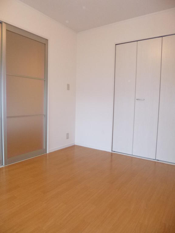 Other room space. Western-style 6.0 Pledge