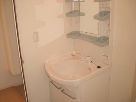 Washroom. Wash