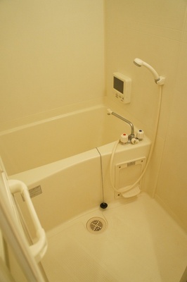 Bath. unit