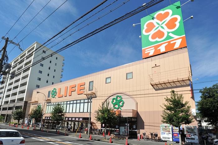 Supermarket. Until Life Mozu shop 570m