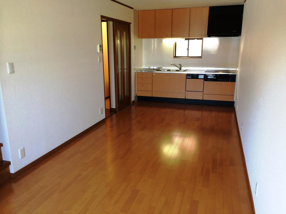 Living. It is safe in all rooms renovation already-guaranteed property.