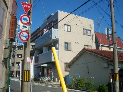 Building appearance. Building exterior 3