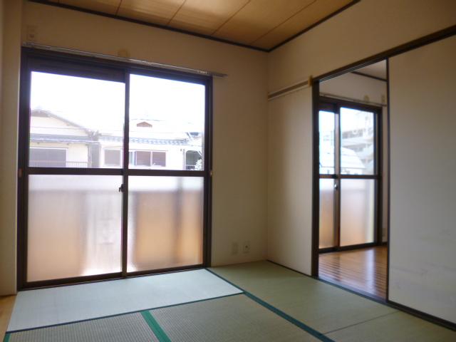 Other room space