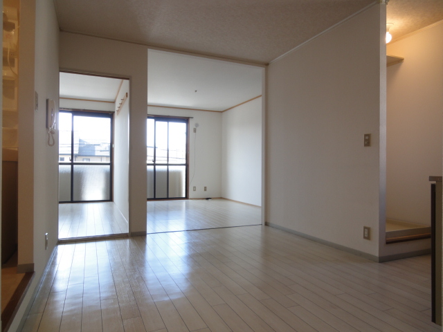 Living and room