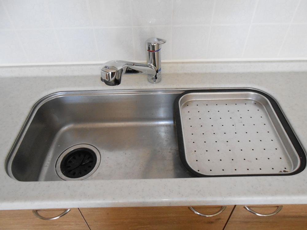 Other. Washing a breeze. 