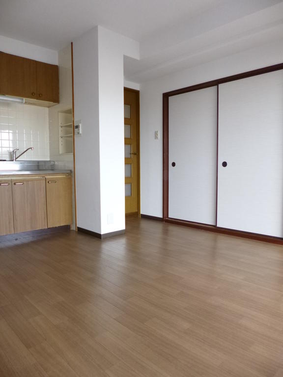 Living and room