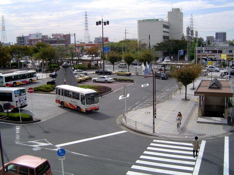 Other. Subway Midosuji Line "Shinkanaoka" station a 15-minute walk