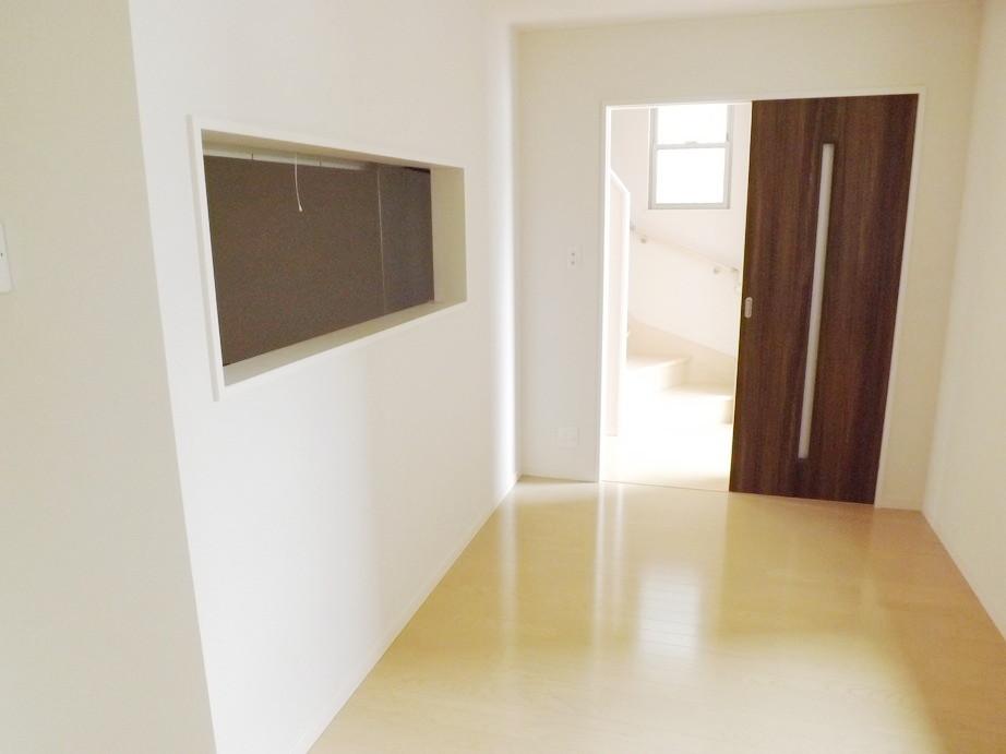 Living. Local photos (living) LDK14 Pledge, All rooms have double-glazing!