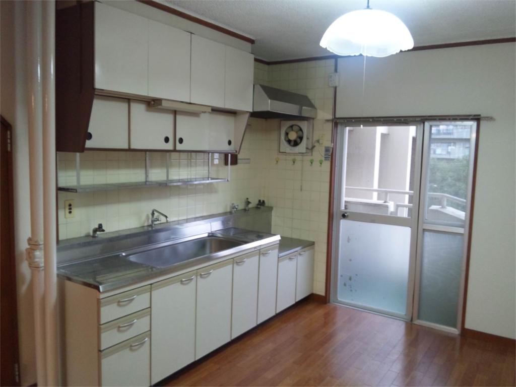 Kitchen. Kitchen