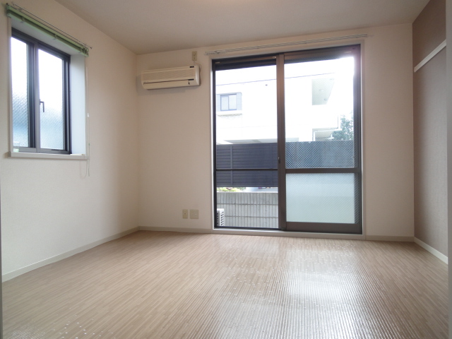 Living and room