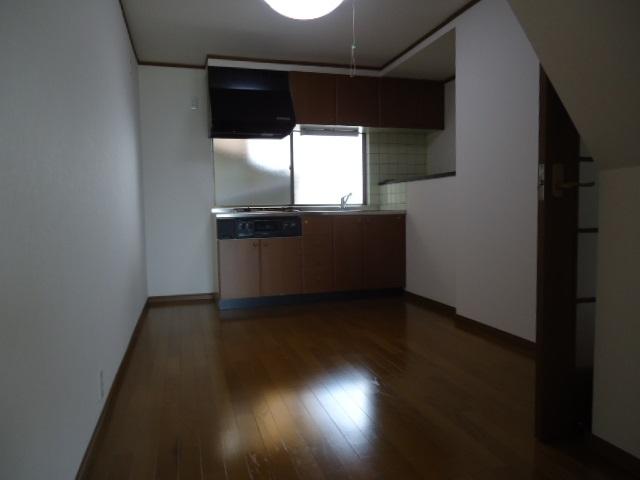 Kitchen. Indoor (September 2013) Shooting