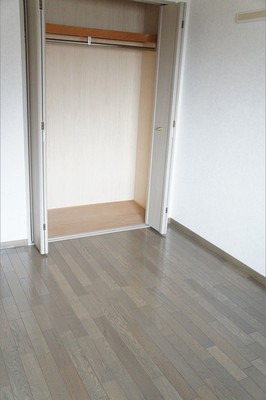 Living and room. With closet