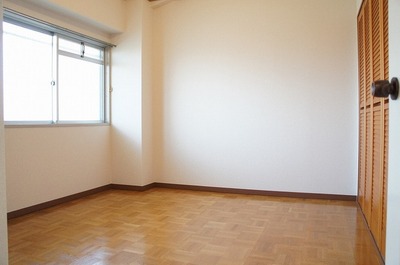 Living and room. Storage also plenty