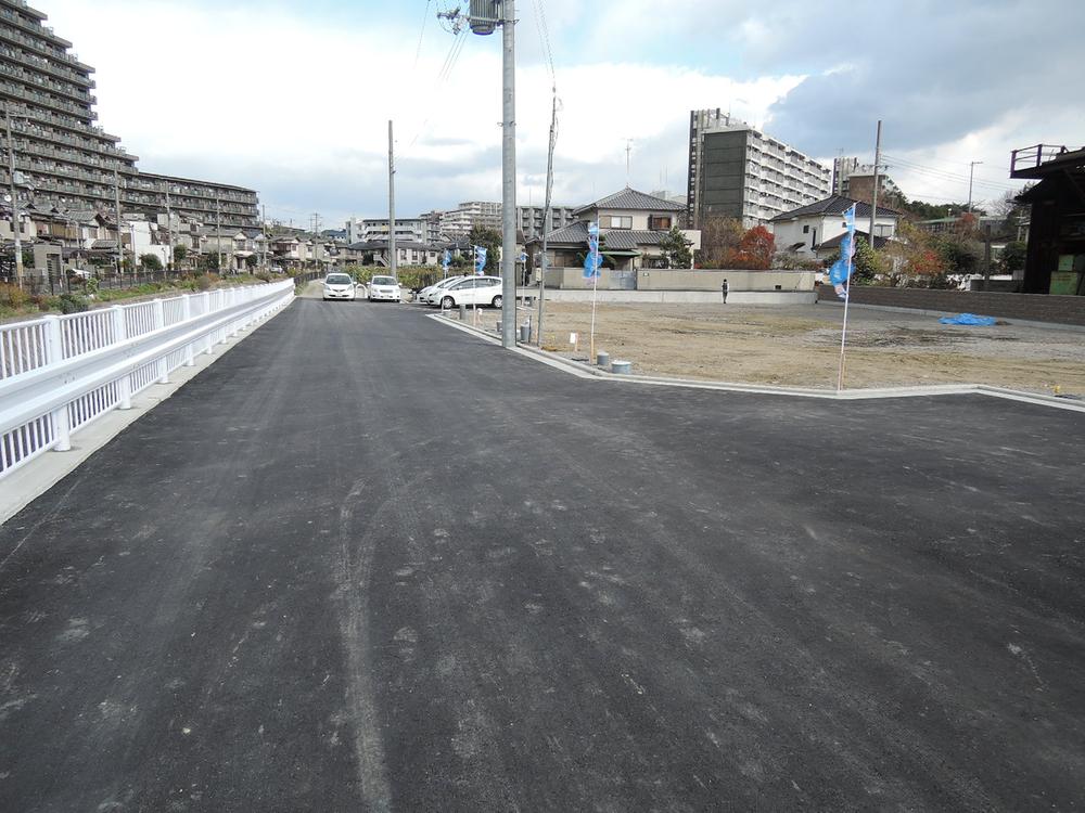 Local land photo. It was to construct completion of construction