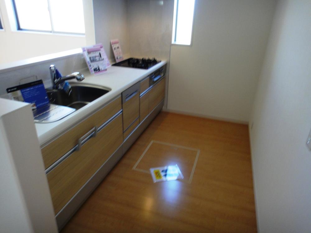 Kitchen. Indoor (September 2013) Shooting