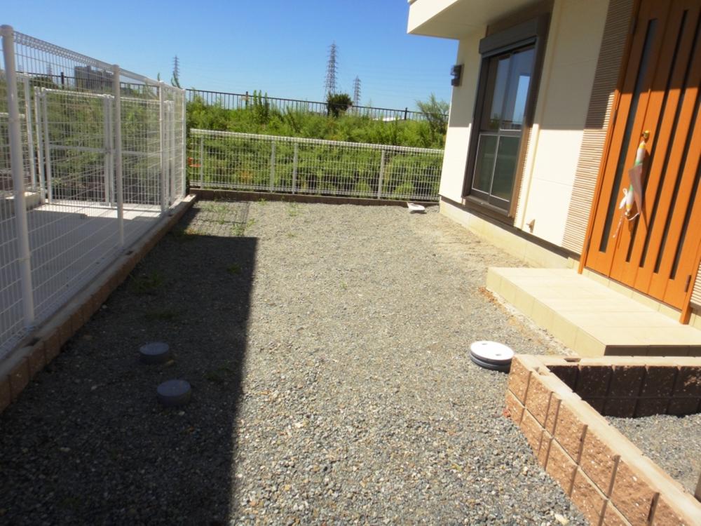 Parking lot. Local (September 2013) Shooting