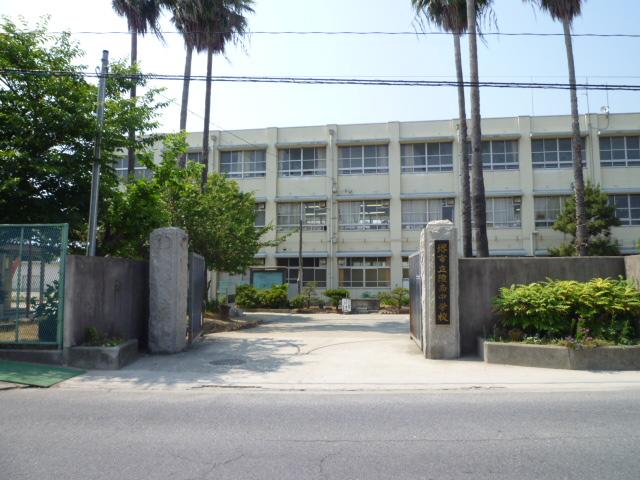 Junior high school. Sakaishiritsu Ryonan until junior high school 864m