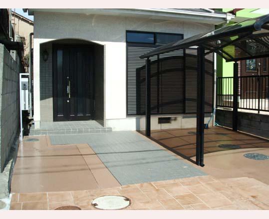 Parking lot. Local (10 May 2013) Shooting