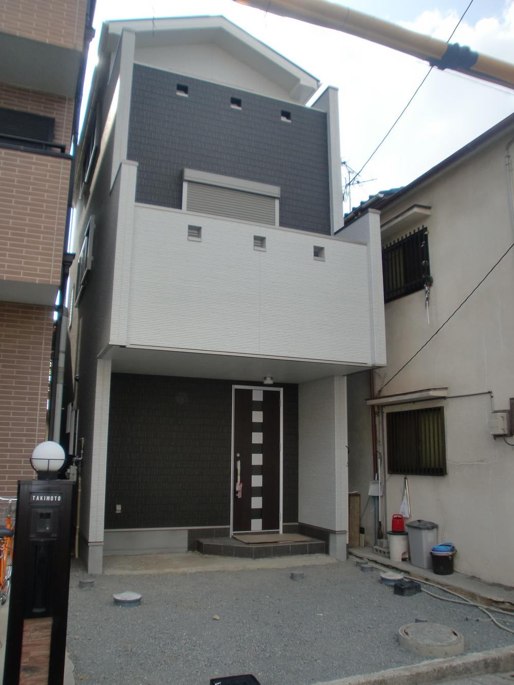 Local appearance photo. Local (August 2013) Shooting