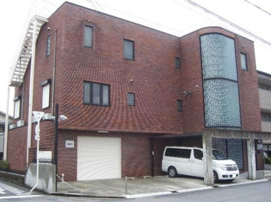 Local appearance photo. Façade