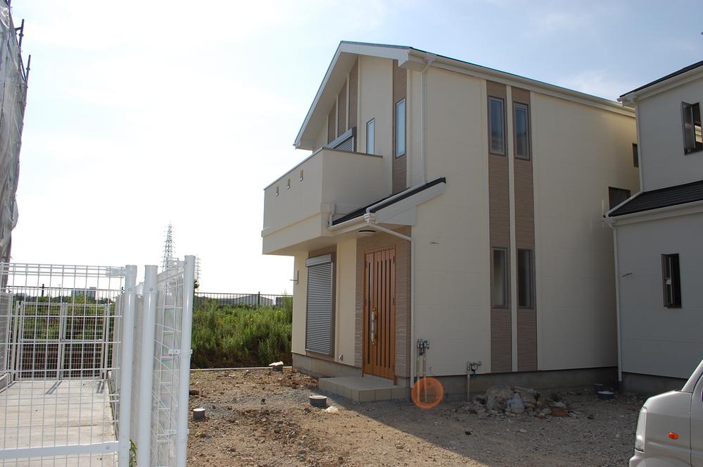 Local appearance photo