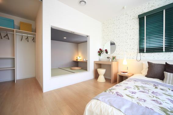 Non-living room.  ☆ No. 5 land model house ☆  ☆ Master bedroom ☆ 8.3 Pledge of main bedroom. Spacious space will heal the fatigue of the day room (09 May 2013) Shooting