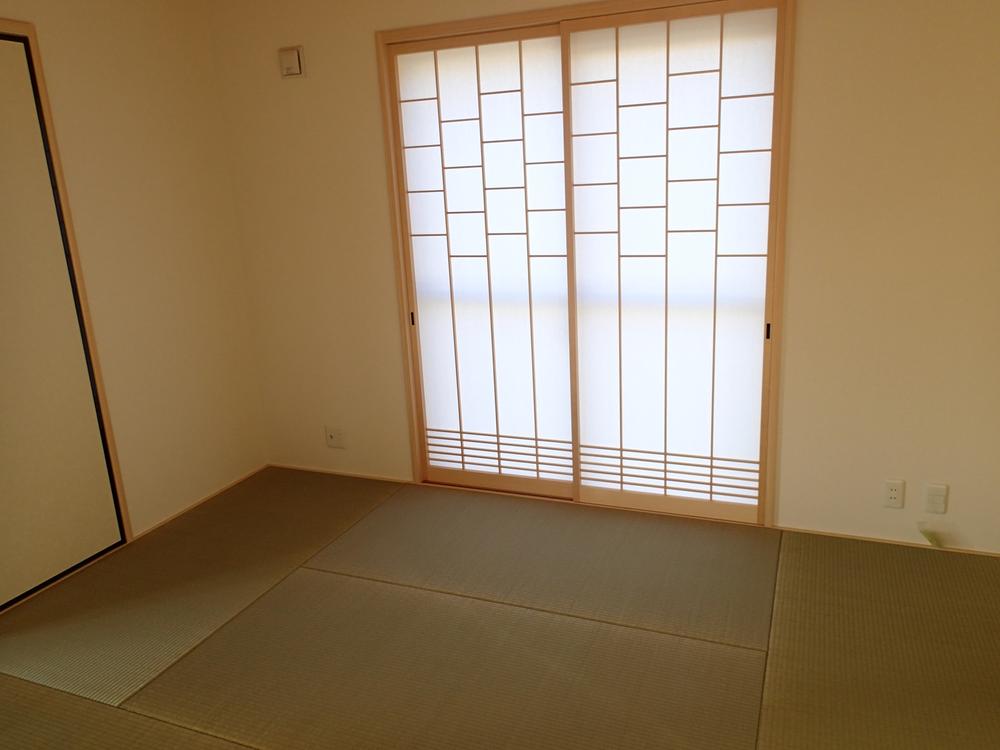 Model house photo. Model house first floor Japanese-style room