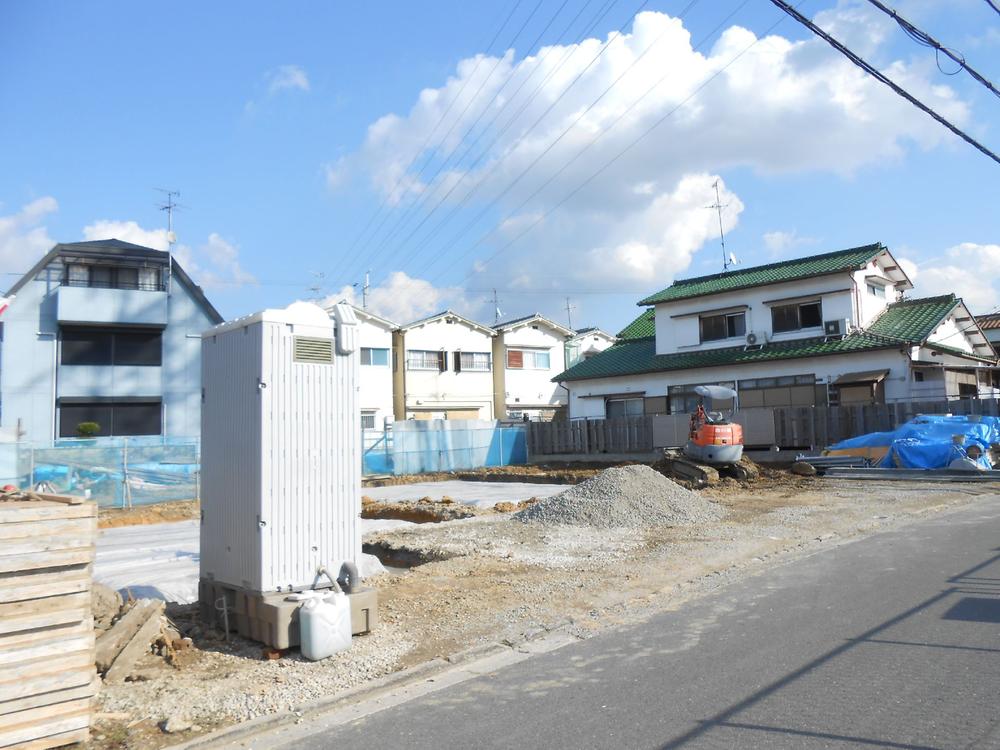 Local appearance photo. For sunny southwest-facing!